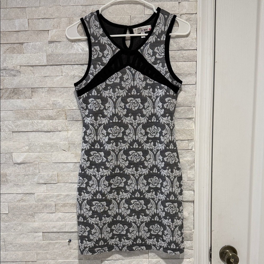 Chic Black and Gray Patterned Mini Dress